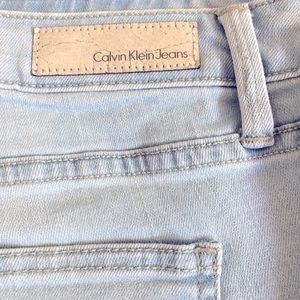 Women’s Calvin Klein Whitewashed Jeans, size 12